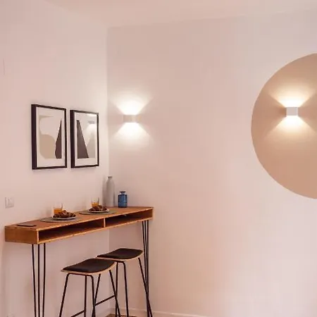 Tower Square Apartment Split